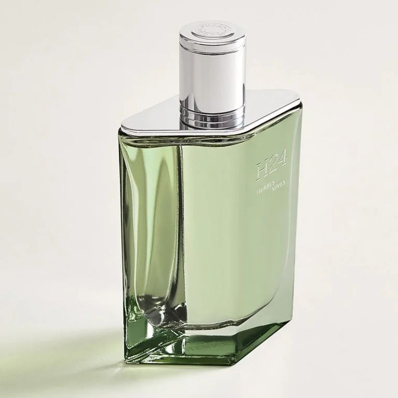 H24-Herbes-Vives-Hermes-Eau-de-Parfum-Refillable-05-768x768